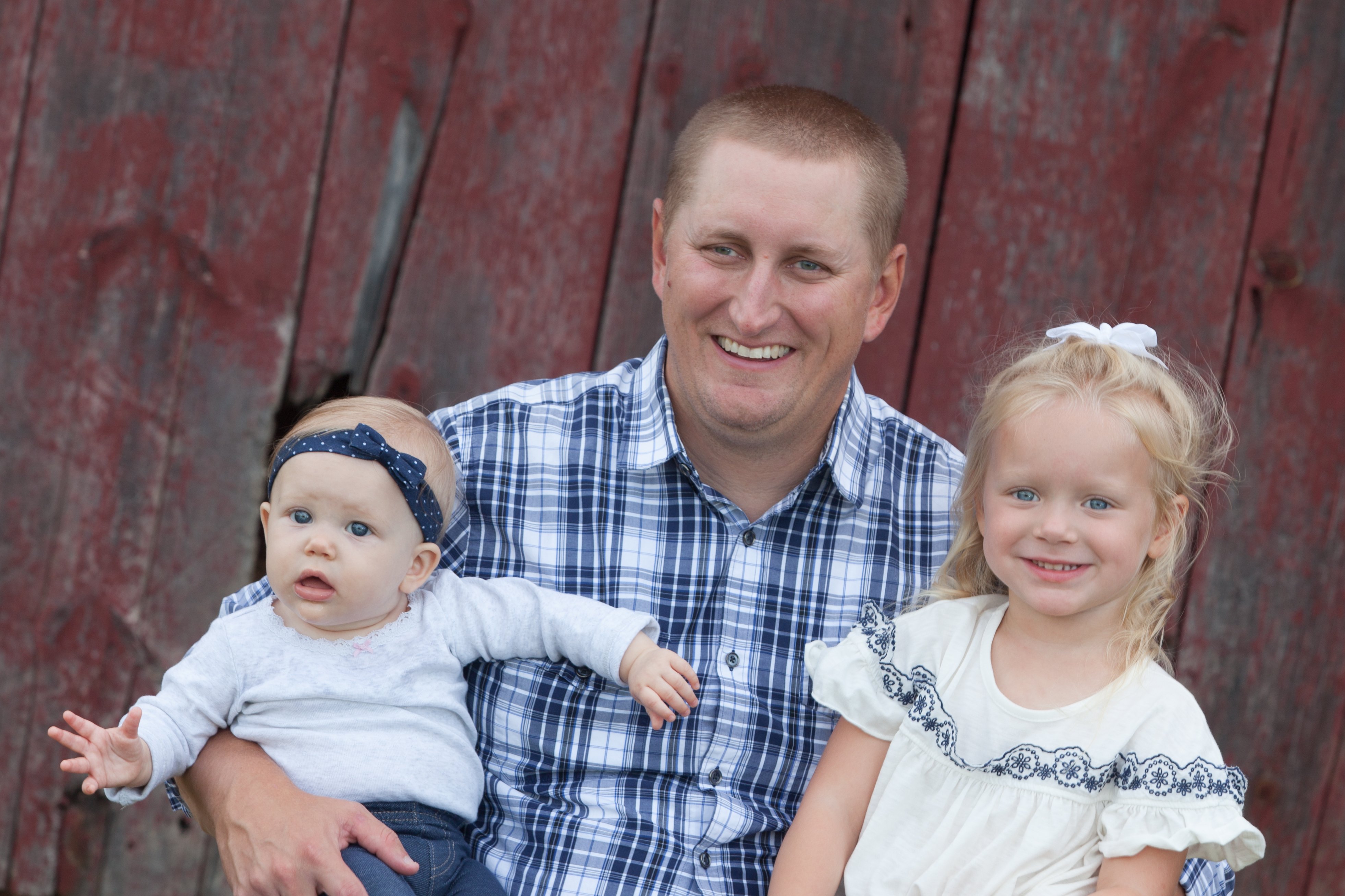 Chad Stang with his children.